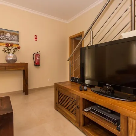 Holiday home Amoreira By Algarvemanta